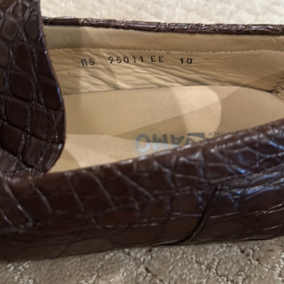 Salvatore Ferragamo crocodile drivers - Picture 4 of 5